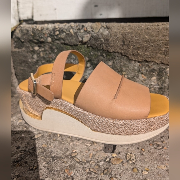 4CCCCEES Eclipse Pinch Chunky Platform Sandals Beige - Picture 5 of 7